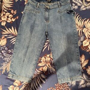 Steve Madden Light Blue Cropped Jeans